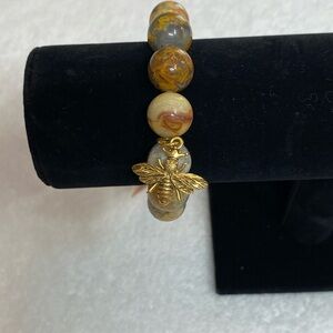 Artisan Agate Stone Gold Bee Charm Bracelet
